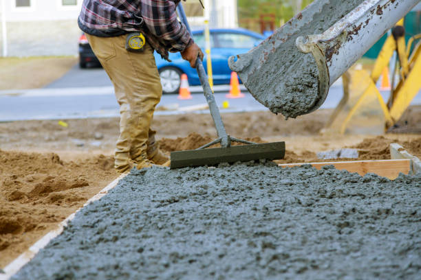 Best Concrete Removal and Replacement in Garden City, KS